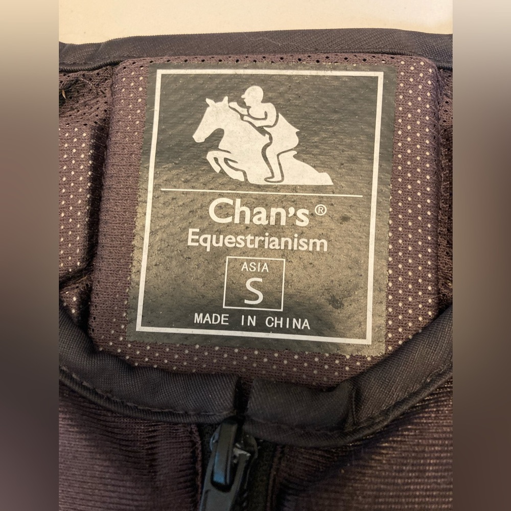 Chan’s Equestrianism Safety Vest